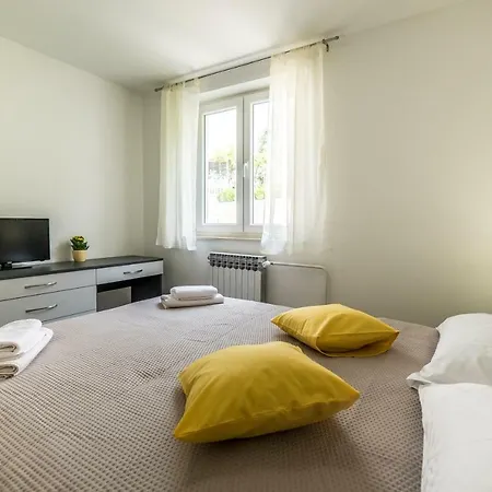 Apartman Dragica * Mlini