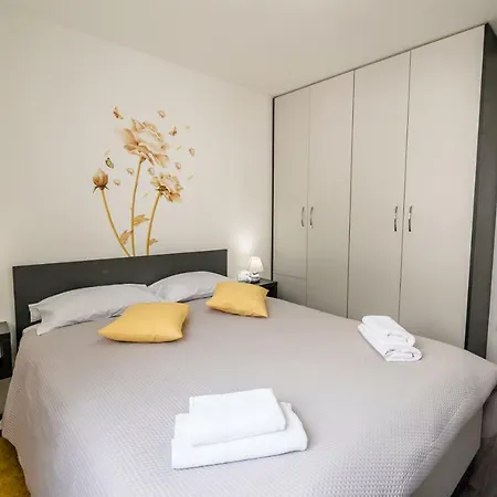 Apartman Dragica Lägenhet Mlini