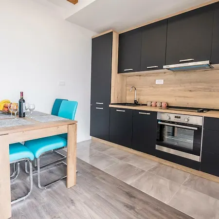 Lägenhet Apartman Dragica *